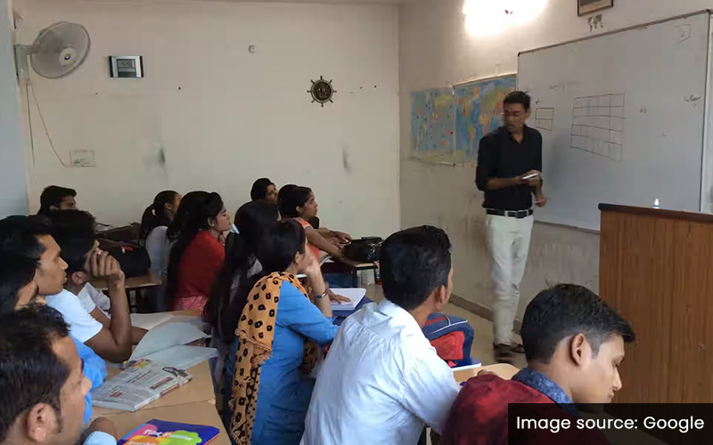 students in wbcs institute in kolkata